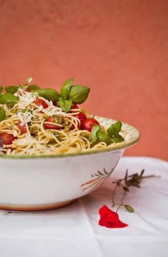 Pasta con pomodori - Fotografia di Enrico Fantoni