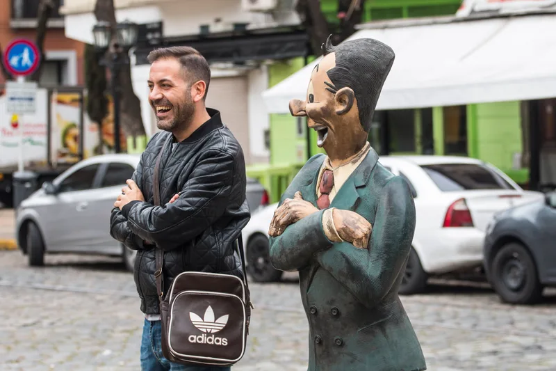 Persone che camminano - Fotografia di Enrico Fantoni