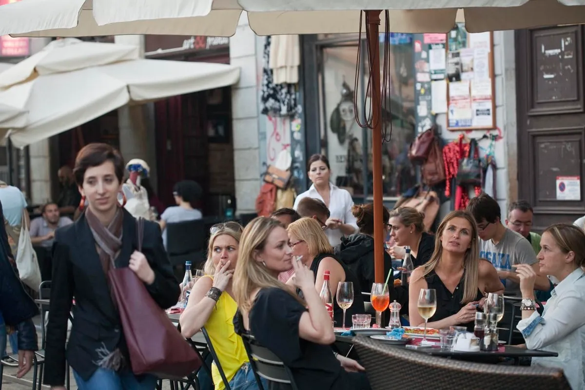Bar per il corso persone aperitivo - Fotografia di Enrico Fantoni